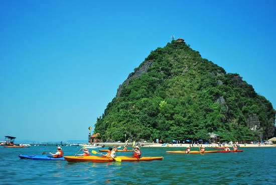 Halong Bay Cruise - Apricot Cruise
