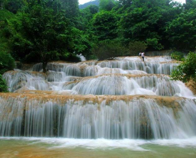 Pu Luong Nature Reserve - Hieu Waterfall 3D2N