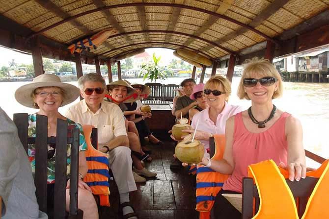 Mekong Delta Tour: Discovery - My Tho & Ben Tre 1 Day