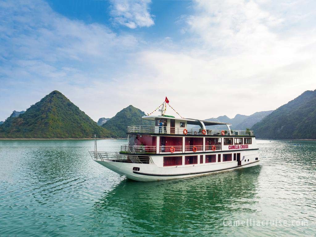 Lan Ha Bay Cruise - Camellia Cruise