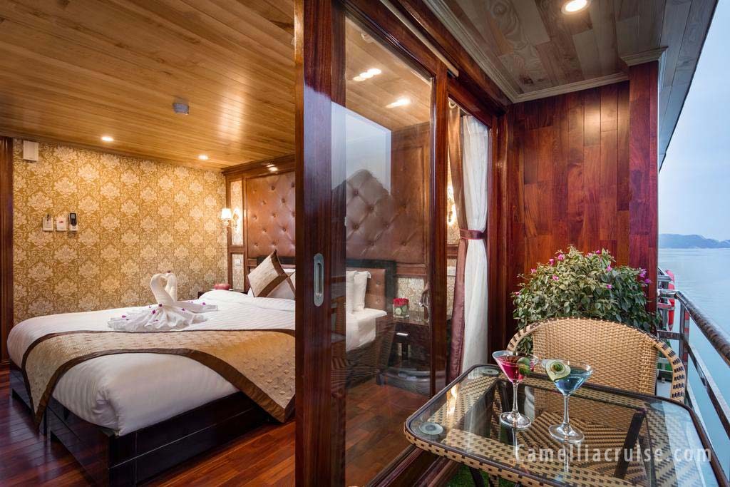 Lan Ha Bay Cruise - Camellia Cruise