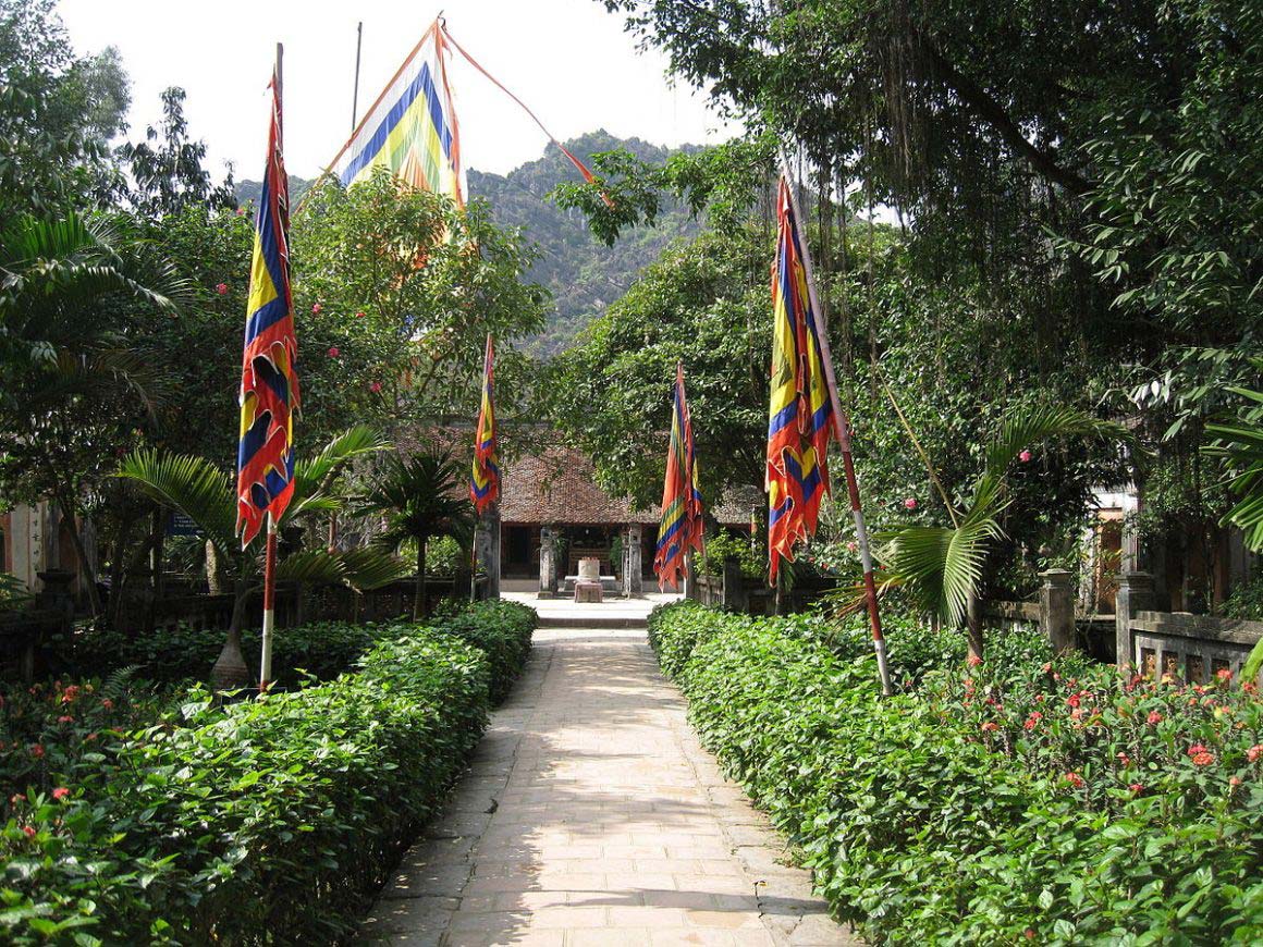 Hoa Lu - Tam Coc - Mua Cave 1 Day