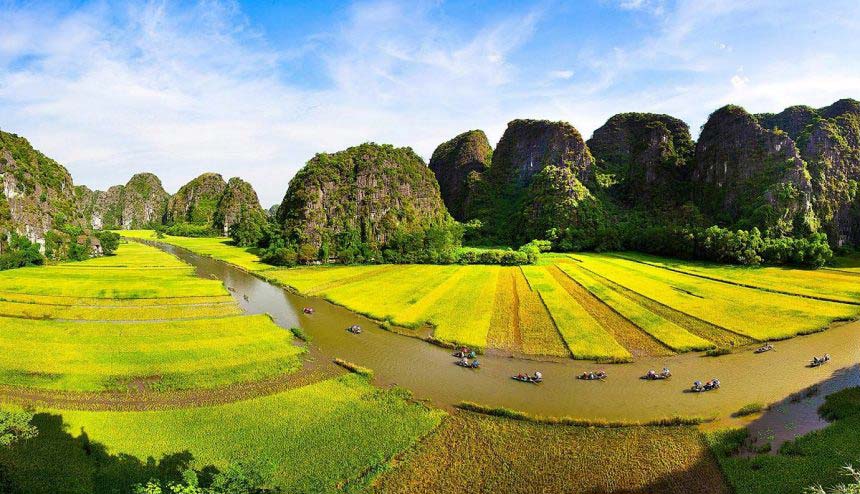 One-day tour to Ninh Binh, aka Ha Long Bay on land
