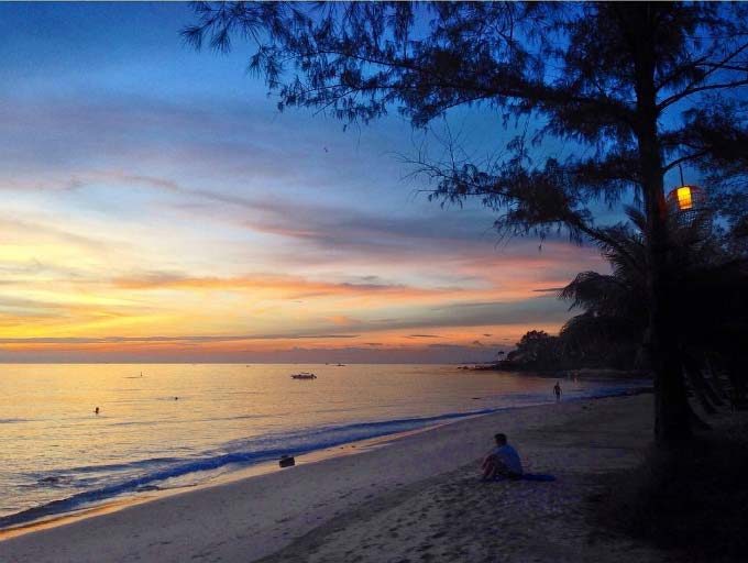 CNN picks Vietnamese island for enjoying autumn on a beach