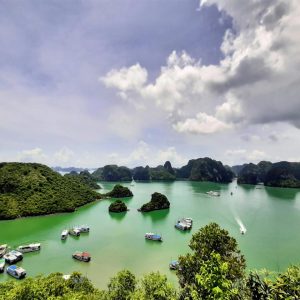 Halong Bay Tour 1 Day – 5,5 Hours On Boat