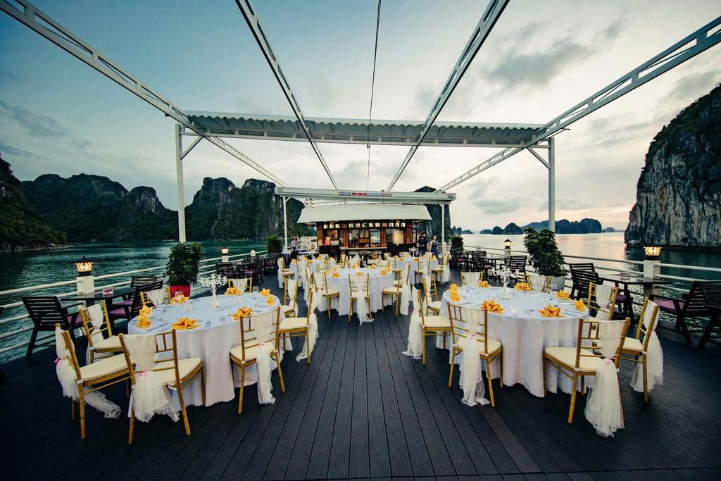 Bai Tu Long Bay Cruise - Athena Royal Cruise