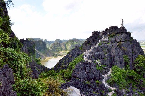 Hoa Lu - Tam Coc - Mua Cave - 1 Day Small Group Tour By Limousine Bus