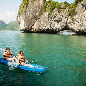 Halong Bay Weather: Best time to visit for great weather and low price