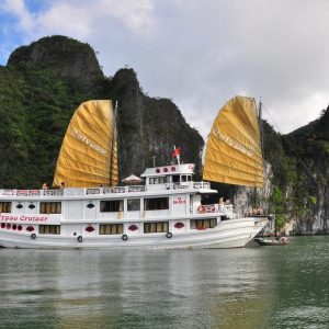 Lan Ha Bay Cruise – Calypso Cruise