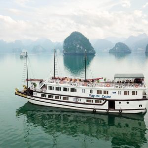 Majestic Cruise – Halong Bay Cruise