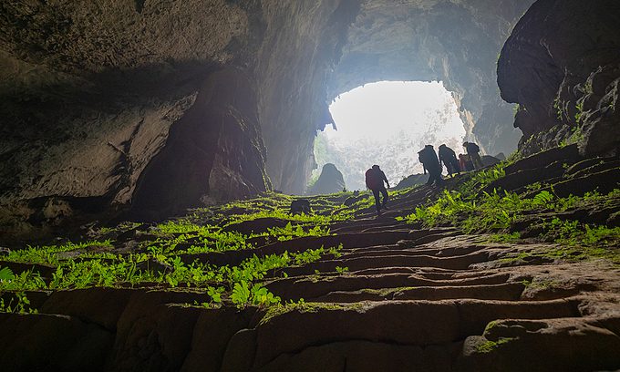 Son Doong voted among world’s seven wonders for 2020