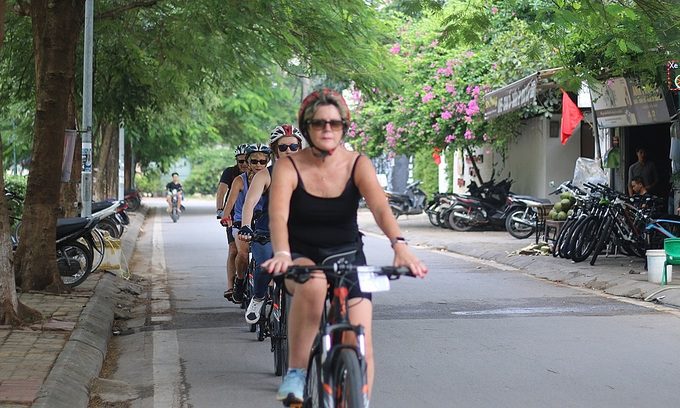 Hanoi among world’s most ideal cycling destinations: Booking.com