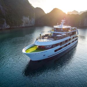 Stellar of the Seas Cruise – Lan Ha Bay Cruise