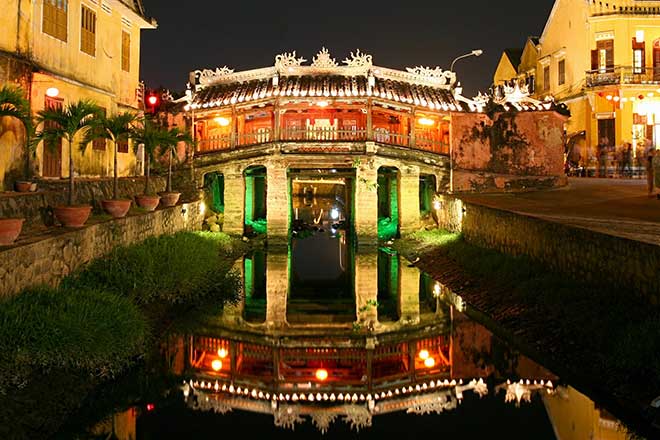 The Japanese Pagoda Bridge is lit up at night