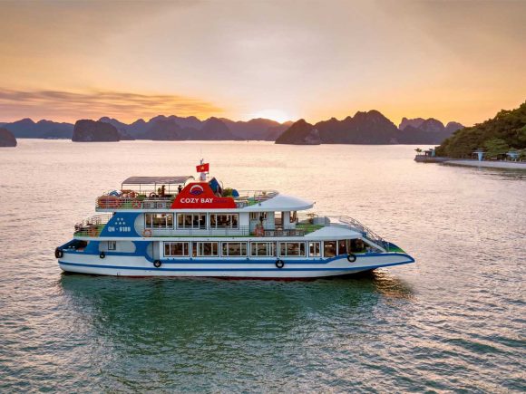 Halong Bay Luxury Day Tour With Transfer From Hanoi