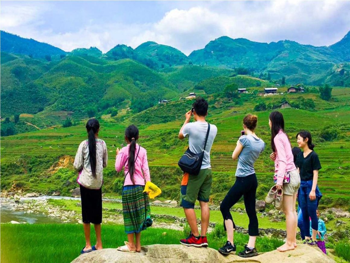 Sapa-Fansipan-Trekking-Tour-4-Days-3-Nights