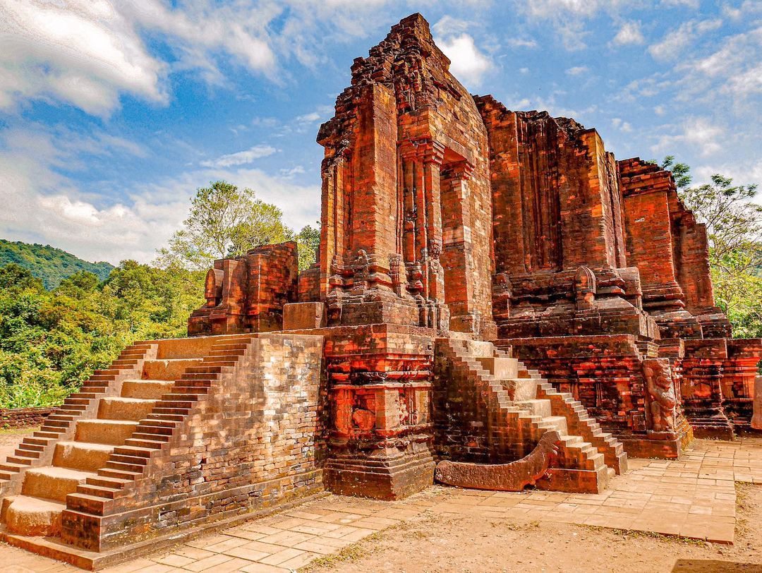 Vietnam 19 Days 18 Nights