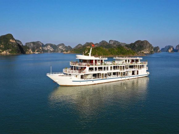 Sapphire Cruise – Lan Ha Bay Cruise