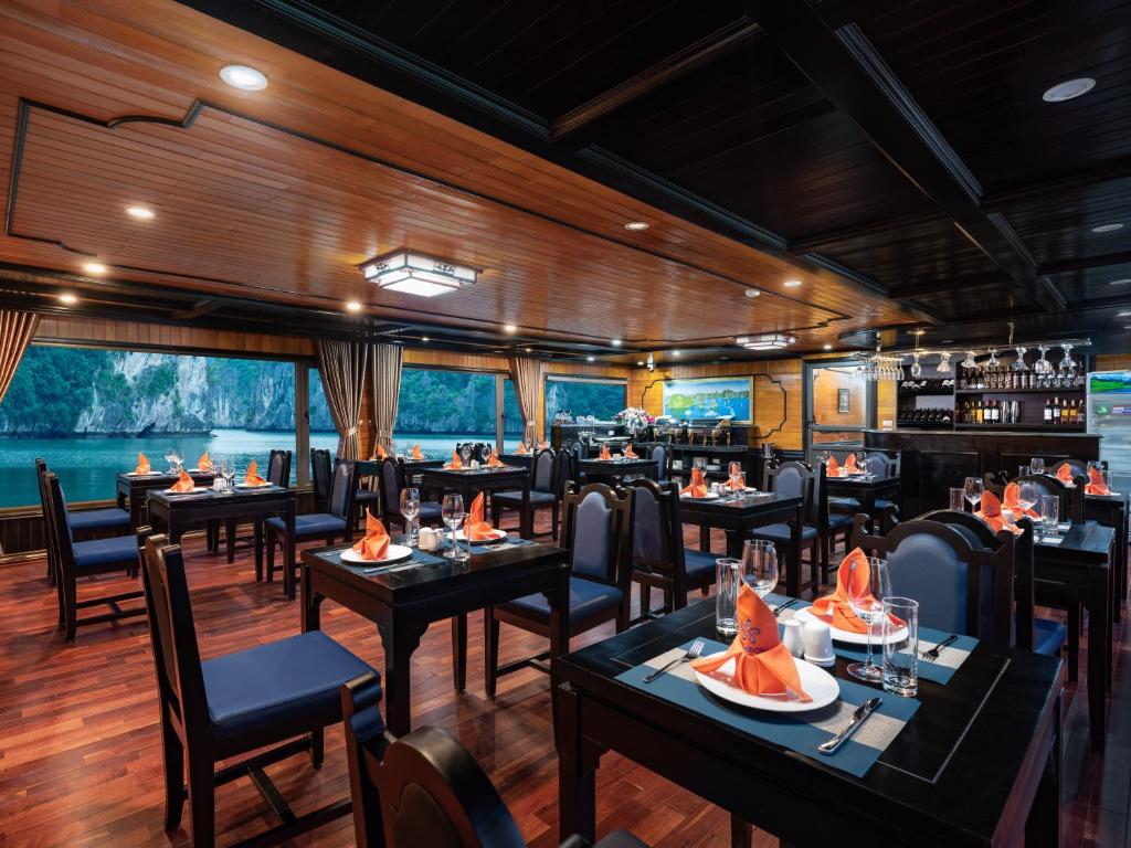 la pandora boutique cruise