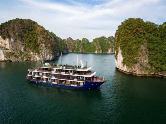 La Pandora Cruise – Lan Ha Bay Cruise