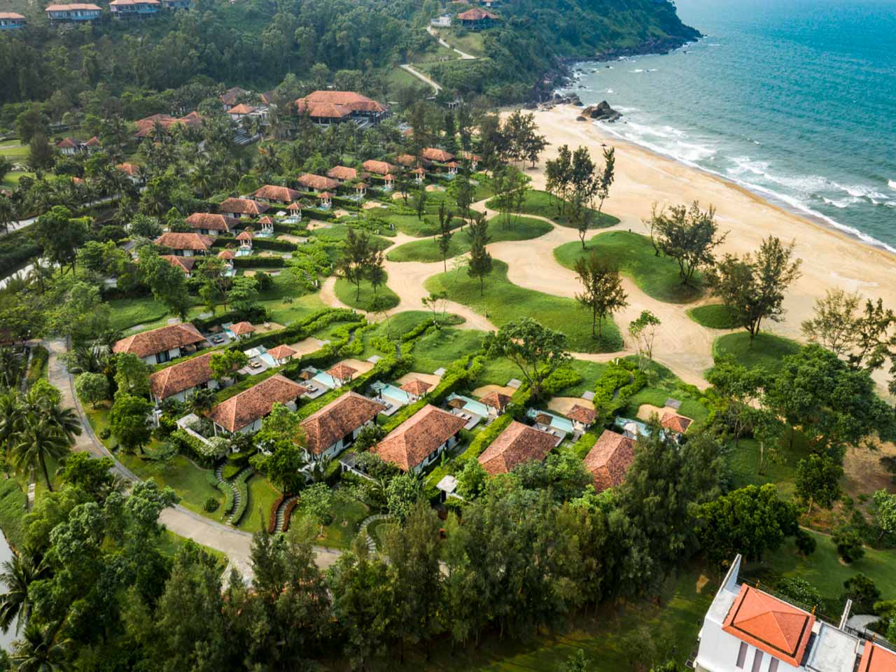 Banyan Tree Lang Co - Top 10 luxury hotels in Vietnam