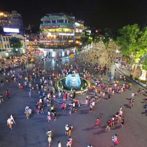 Hoan Kiem walking street: where Hanoi comes alive during weekends