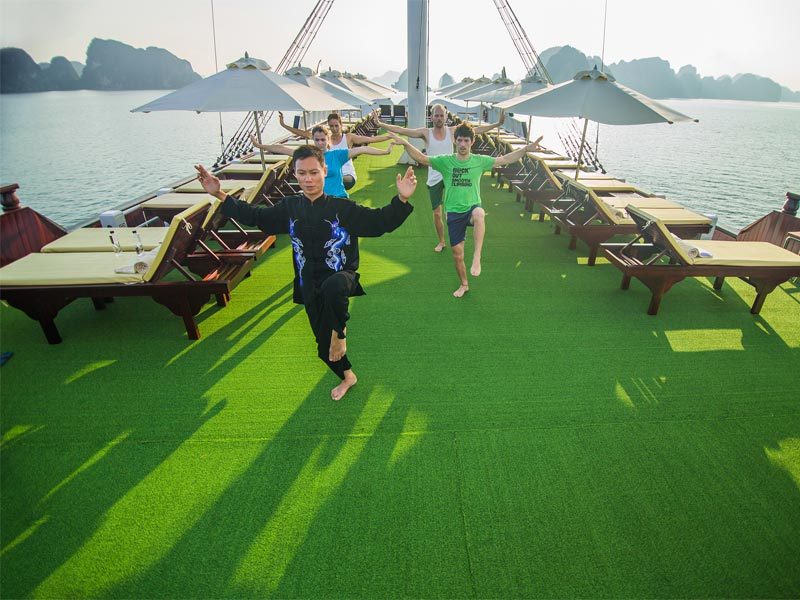 Dragon Legend Cruise - Bai Tu Long Bay Cruise