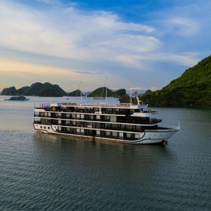 La Regina Grand Cruise – Lan Ha Bay Cruise