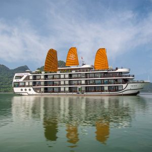 La Regina Legend Cruise – Lan Ha Bay Cruise