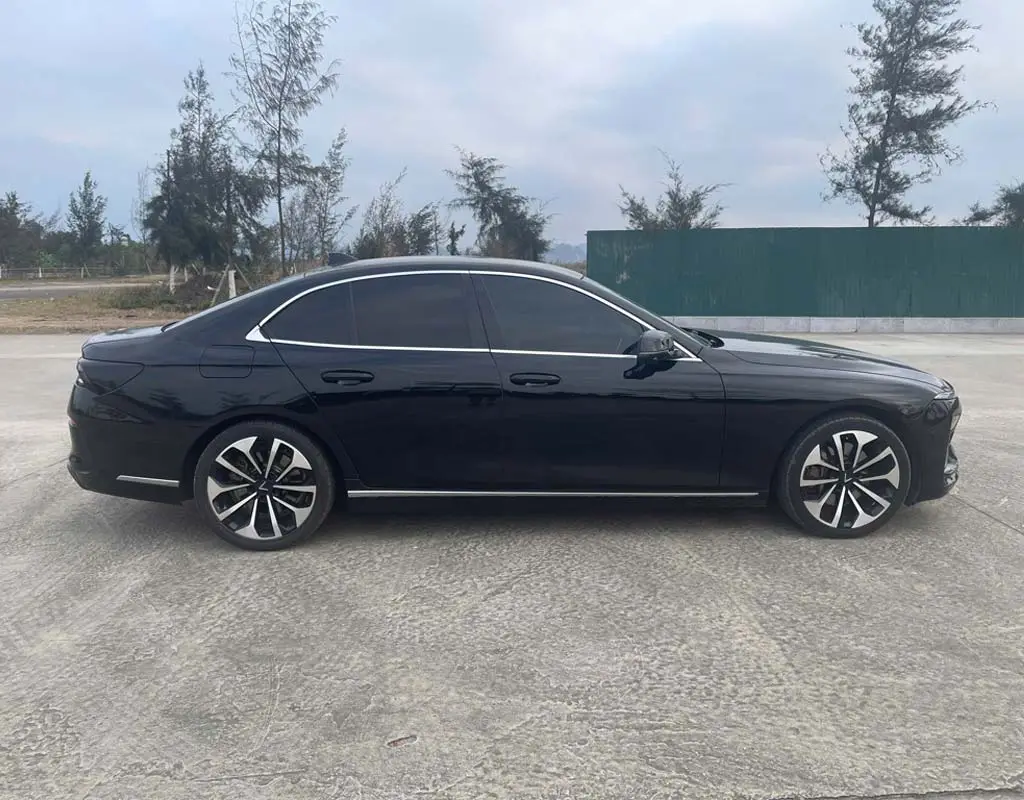 Private car transfer from Hanoi to Halong Bay with comfortable seating for families traveling with children