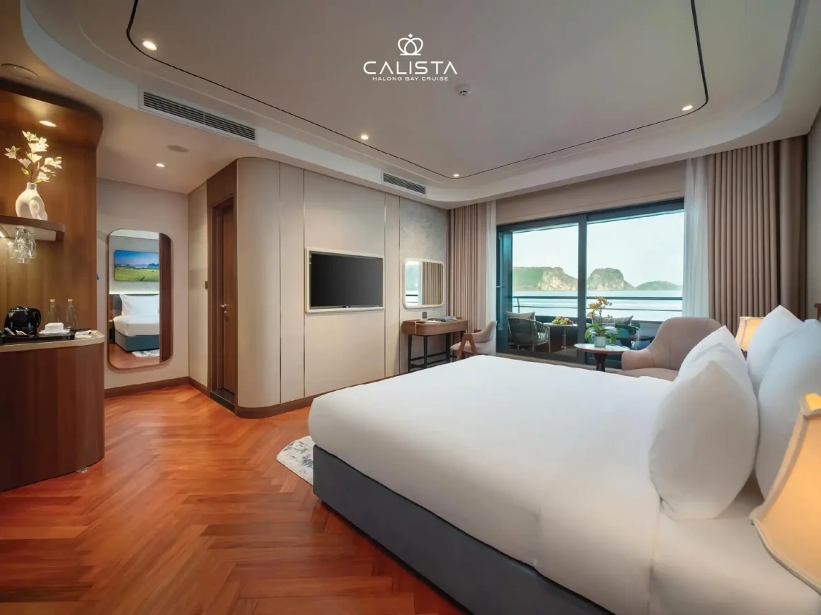 Calista Cruise Double Cabin Calista Cruise double cabin with private balcony