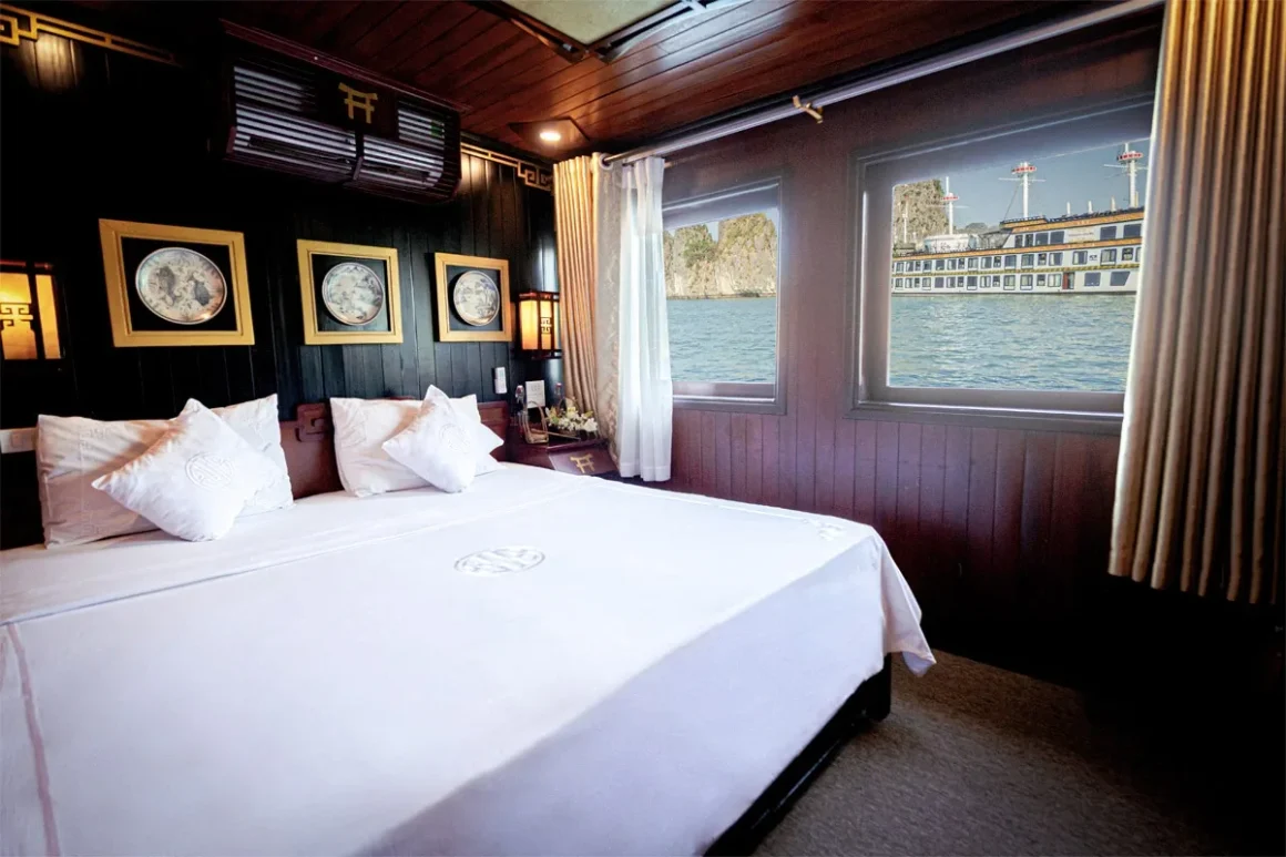 Dragon’s Pearl Junk: Bai Tu Long Bay 2D1N & 3D2N Cruise