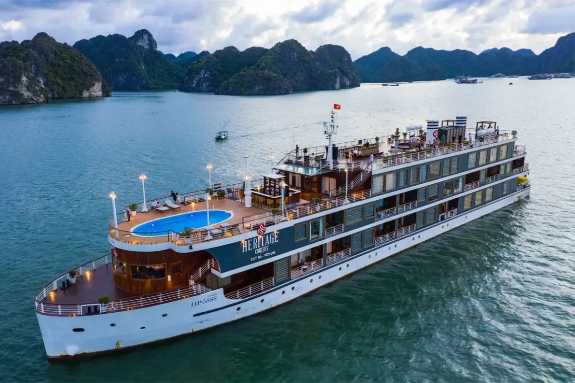 Heritage Cruise Binh Chuan Spacious Sundeck and Pool Deck Sundeck and outdoor swimming pool on Heritage Cruise Binh Chuan