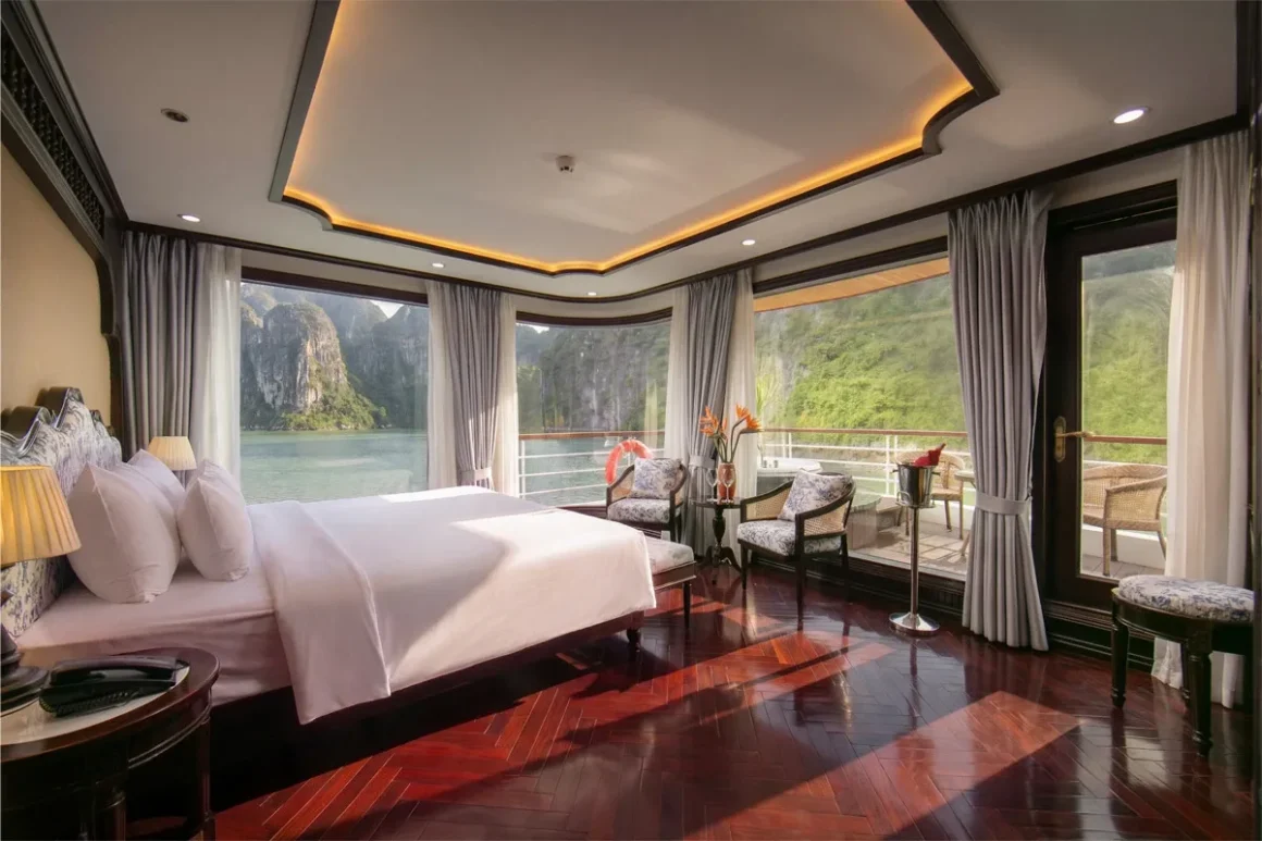 Royale Suite Cabin on Deck 2 of Hermes Premium Cruise in Halong Bay