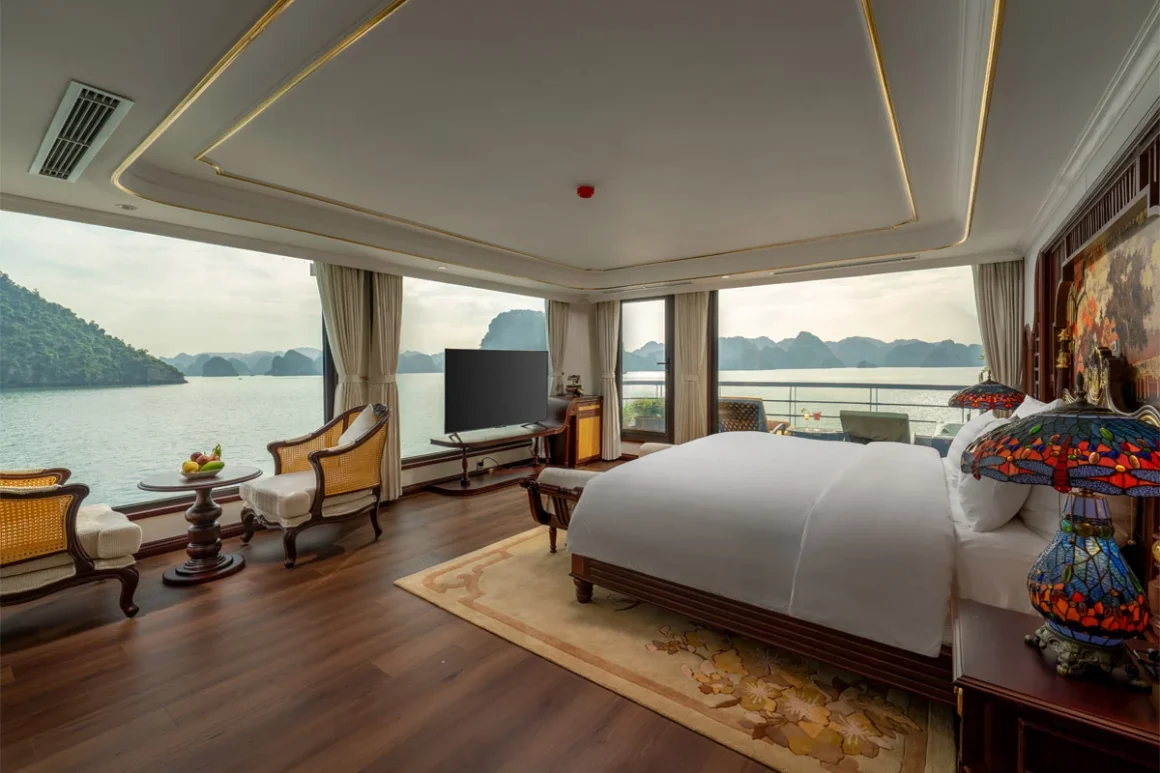 Imperial Cabin – L’amour Cruise Imperial cabin on L’amour Cruise Halong Bay