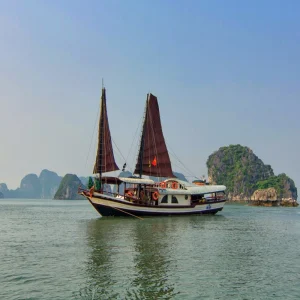 L’Amour Junk Bai Tu Long Bay – 2D1N & 3D2N