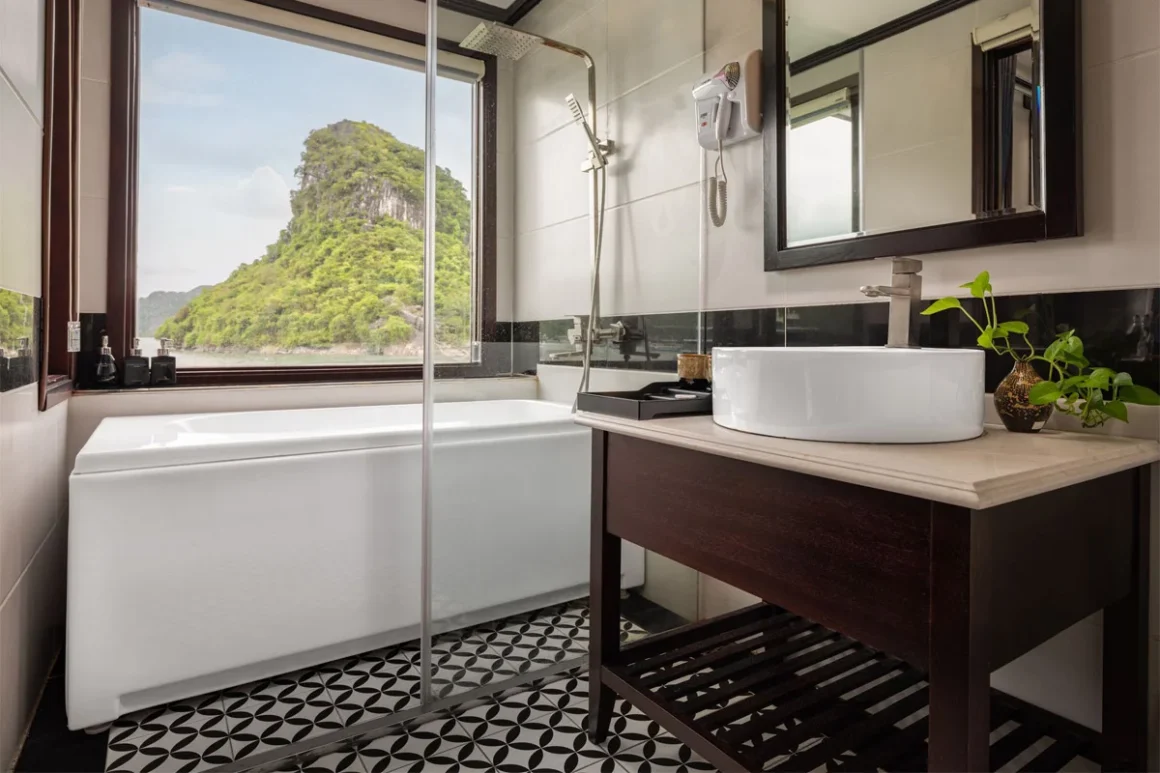 Private bathroom in a cabin on M’Gloria Cruise