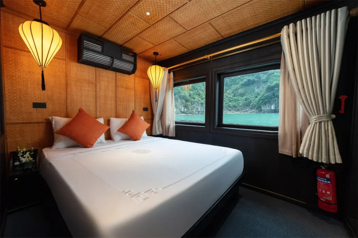 Double cabin with a large bed on Prince Junk cruise